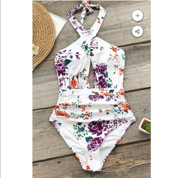 Cupshe Other - ✨CUPSHE White One-Piece Swimsuit